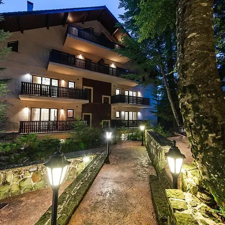 Regal 3*