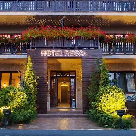 Regal Hotel de apartamente Sinaia